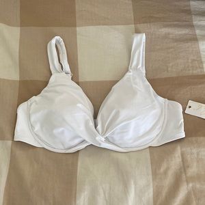 New with tags, never worn. Anne Cole Twist Front Bikini Top Size 40B/38C